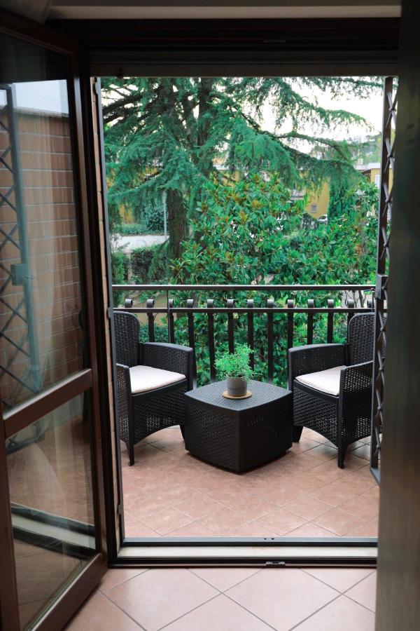 Villa Mercedes Rom Exteriör bild